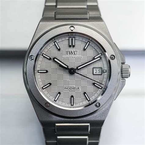 iwc cronografo titanio|iwc ingenieur 40 titanium.